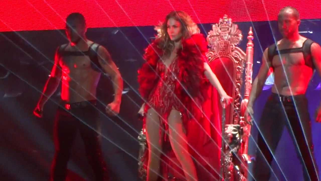 Jennifer Lopez - On The Floor (Live in Antwerpen 14-10-2012)