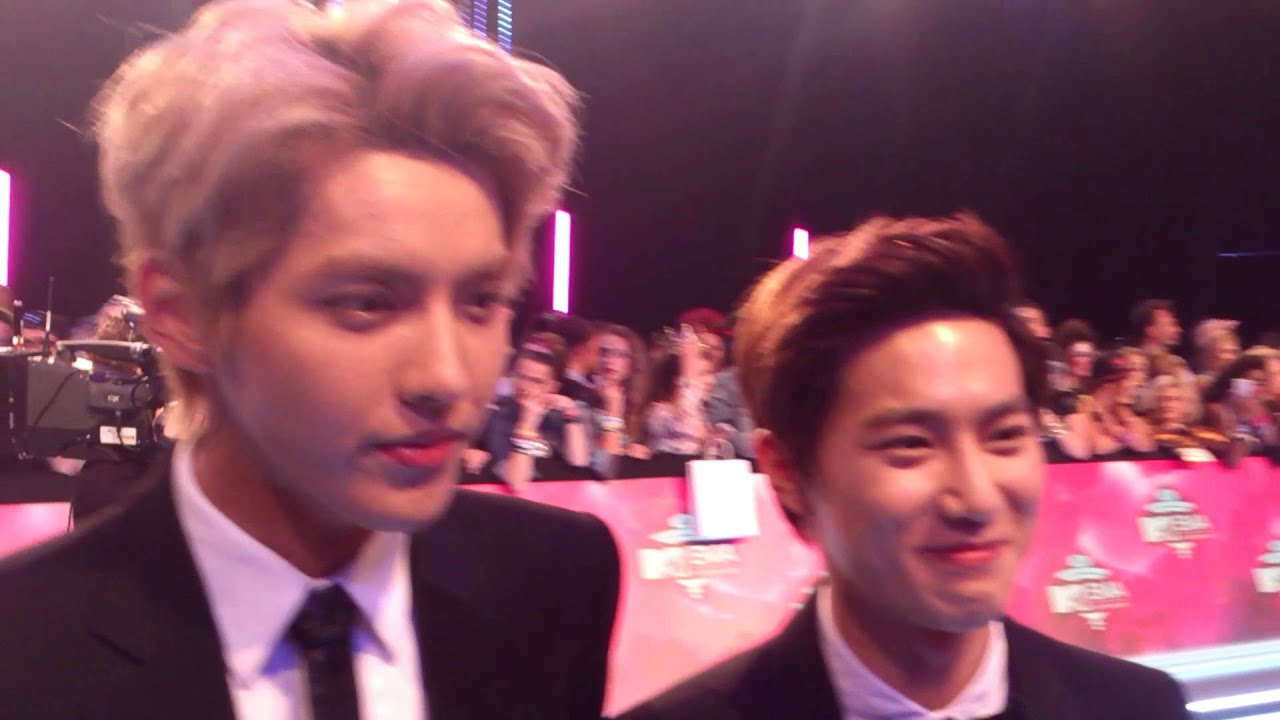 131110 MTV EMA EXO Red Carpet Interview (Best Worldwide Act) - GoKpop Exclusive