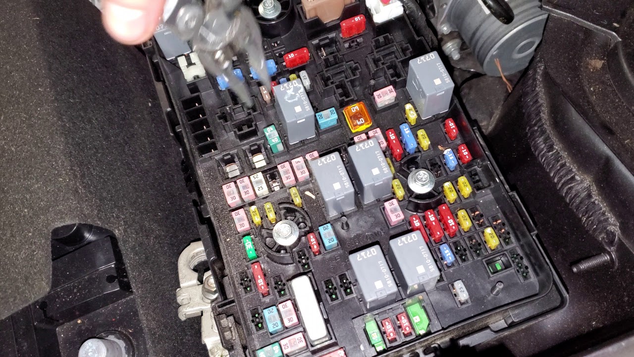 2015 Jeep Cherokee AC Fuse, Blower Motor Relay & Fuse