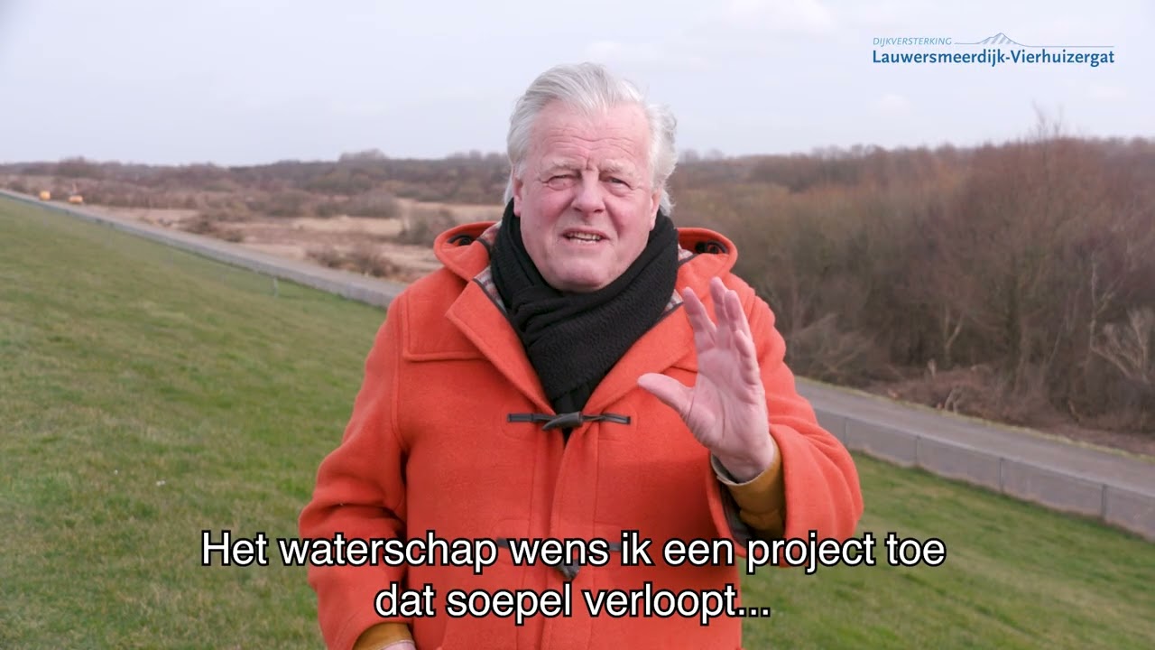 De tweede toegangsweg naar de haven van Lauwersoog