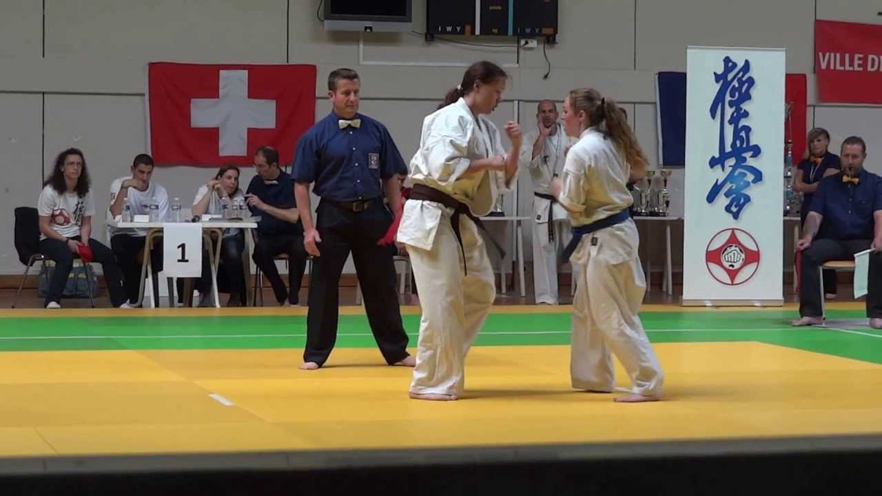 Open de Lyon 2013 Kyokushinkai division II - Combat poules femmes seniors