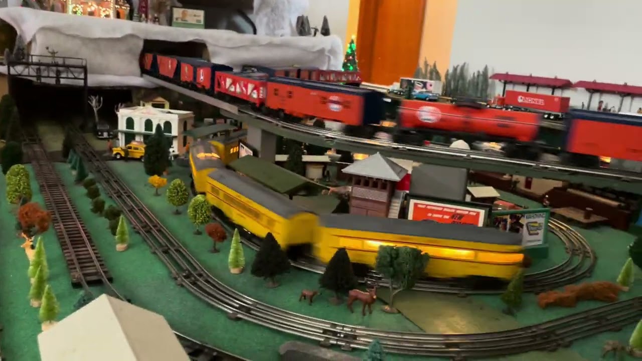 Lionel Christmas Display 2025