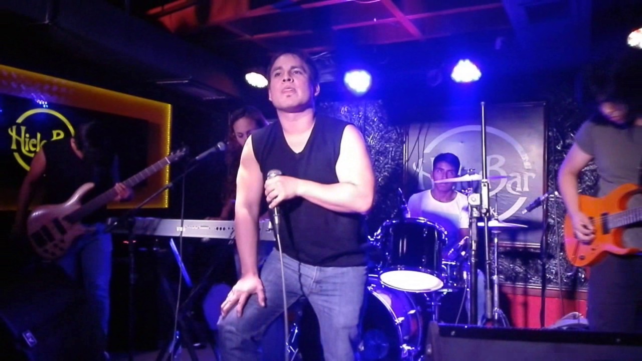 LOOKBACK  EN HIELO BAR