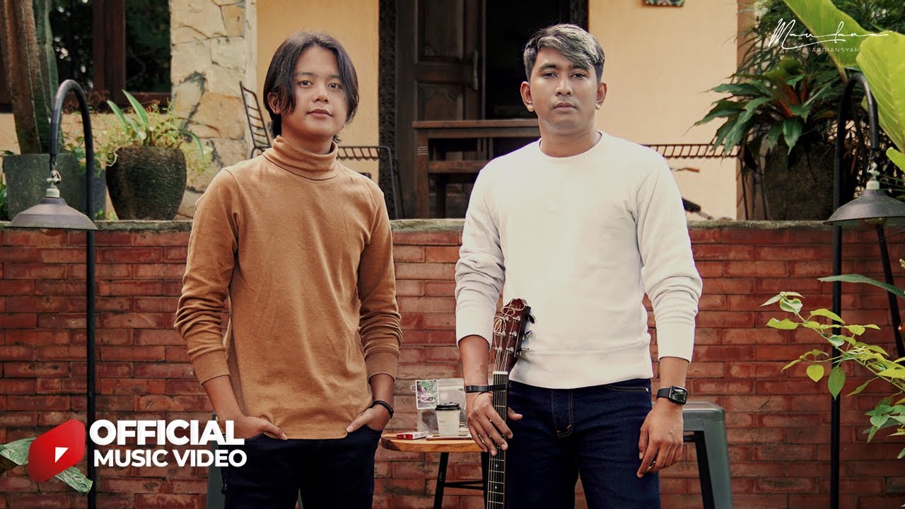Maulana Ardiansyah - Curahan Hidup (Official Acoustic Version)