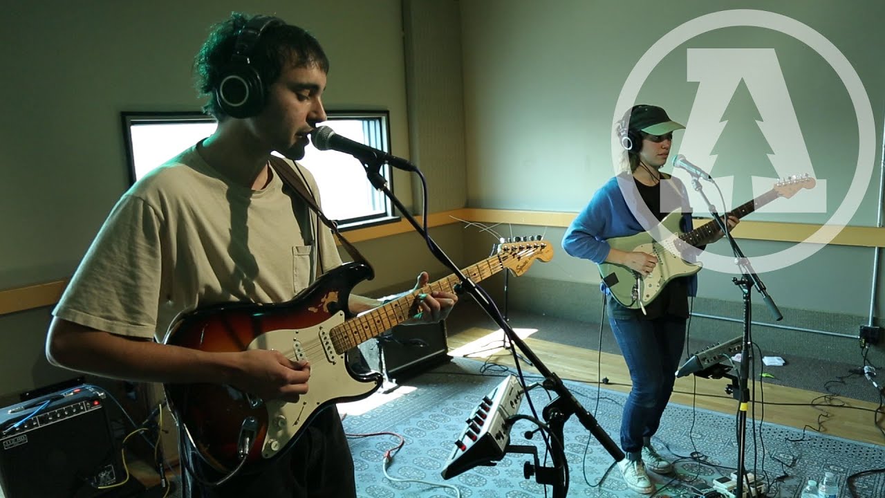 Palm - Two Toes | Audiotree Live