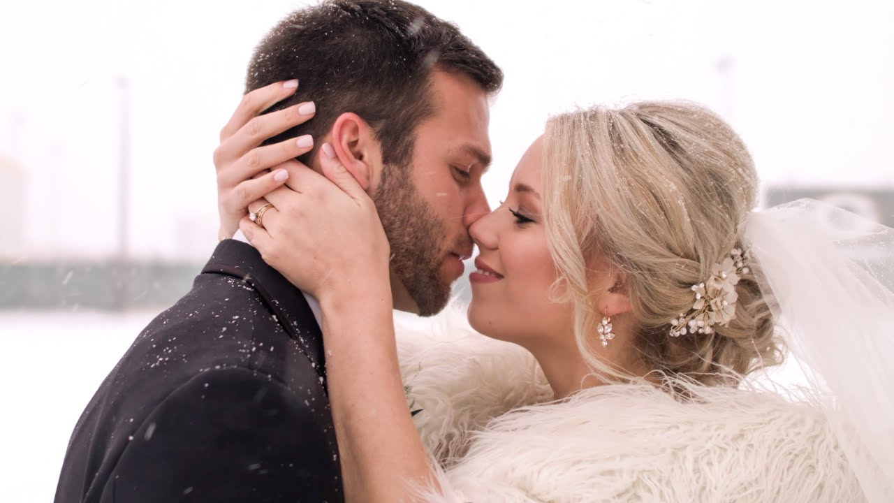The Wedding of Jenna & Derek | New Years Eve Wedding in Green Bay, Wisconsin