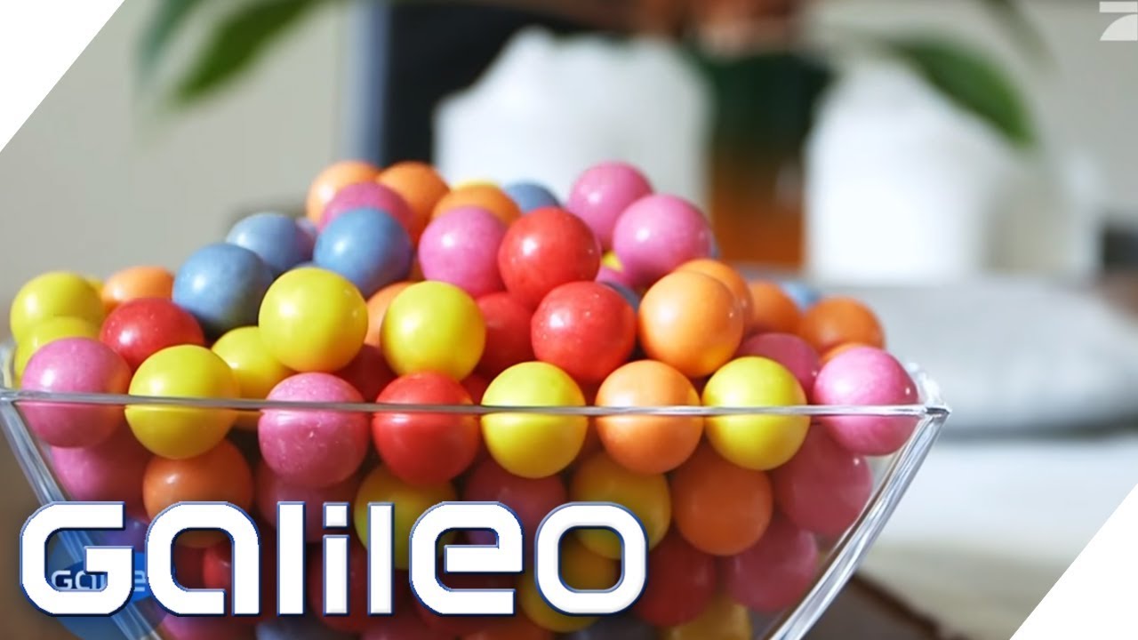 Kaugummi schlucken verklebt den Magen! Hatte Mama hat immer Recht? | Galileo | ProSieben