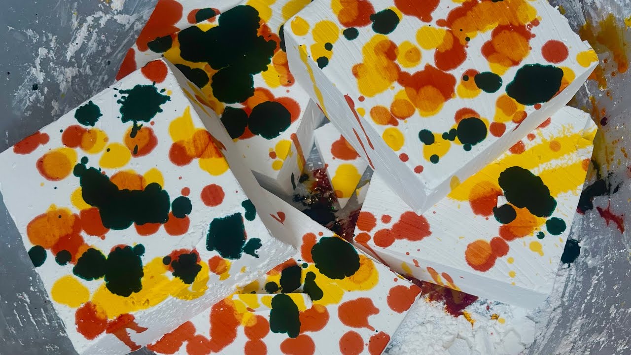 Dye Splattered Blocks 🎨