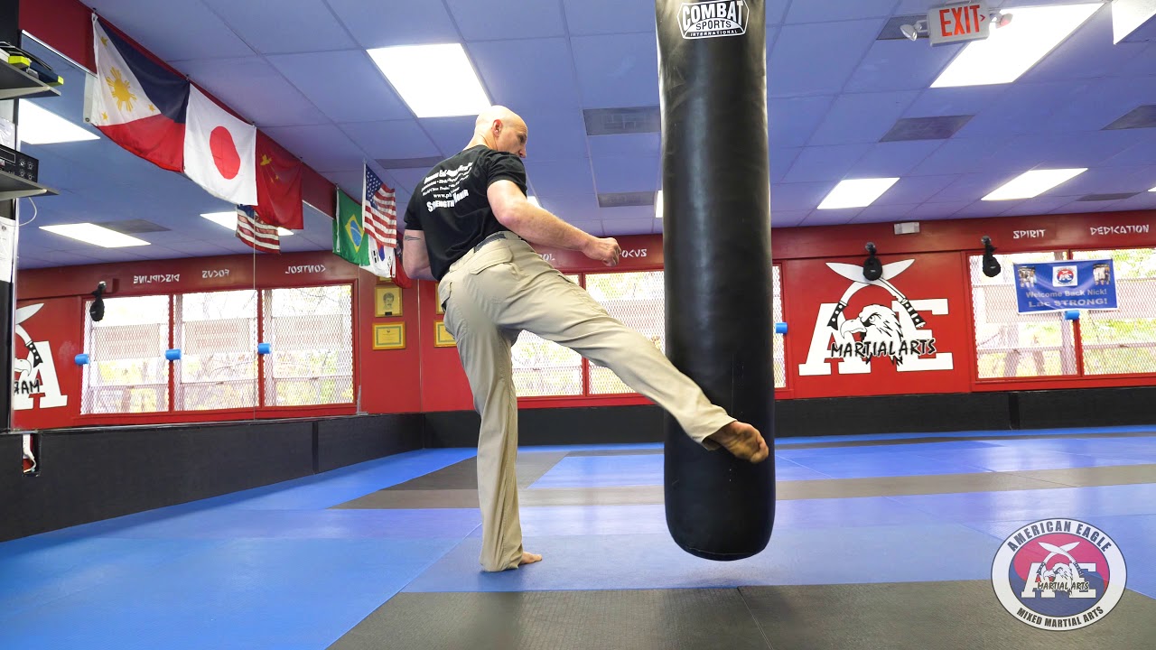 Master Phil Moment: The Cut Kick!