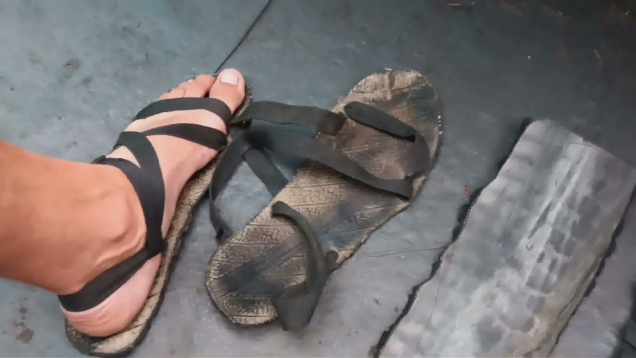 Homemade sandals, Part 1: tracing and cutting soles - Always Ants