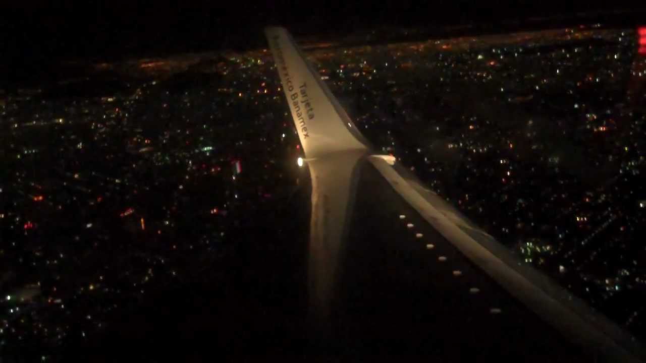 AeroMexico Flight 469 Landing at Mexico City