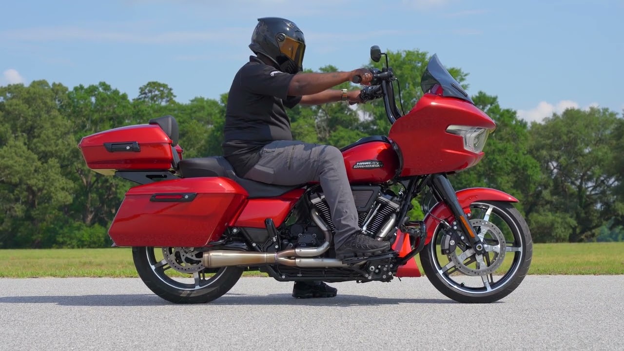 Custom 2024 Harley-Davidson Road Glide w/ Stage II (Rev Clip) - Trask Assault 2-Into-1 Exhaust