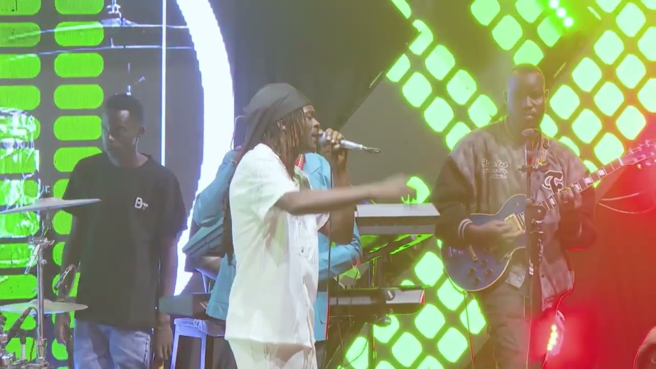 KING SAHA SINGS EKIMALA KIMALA WHILE CRYING @KingSahaOfficial @kingsaha256 