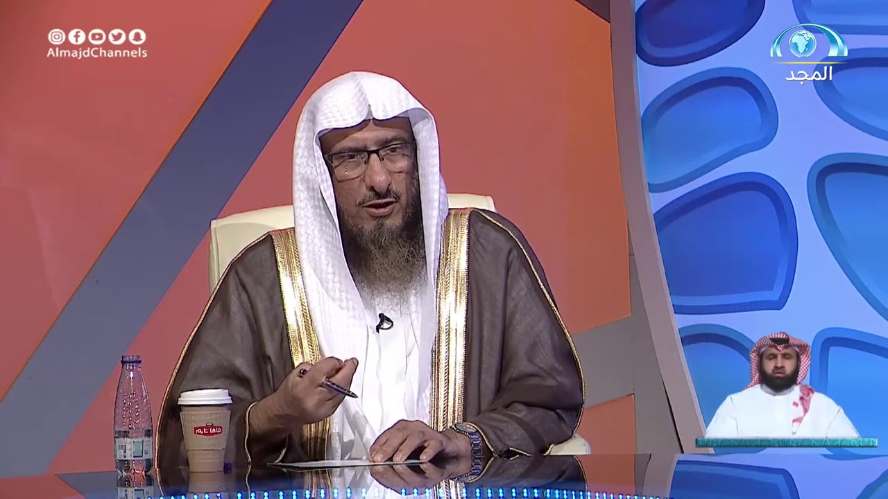 قراءة جزء من سورتي السجدة والإنسان في صلاة فجر الجمعة