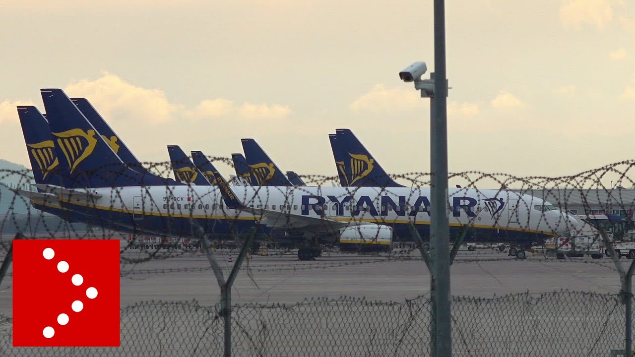 Orio al Serio, l'aeroporto è chiuso: scenario surreale