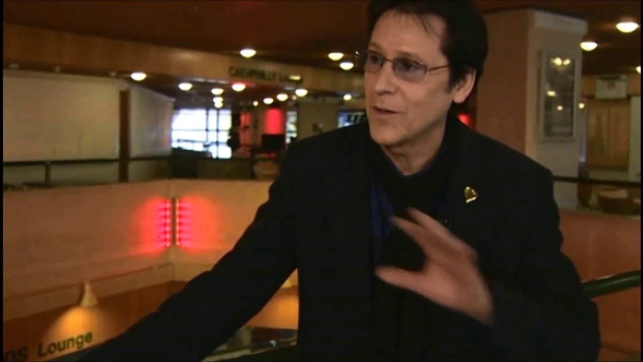 SHAKIN STEVENS - TOUR INTERVIEW - ITV NEWS WALES - 2017 - HD