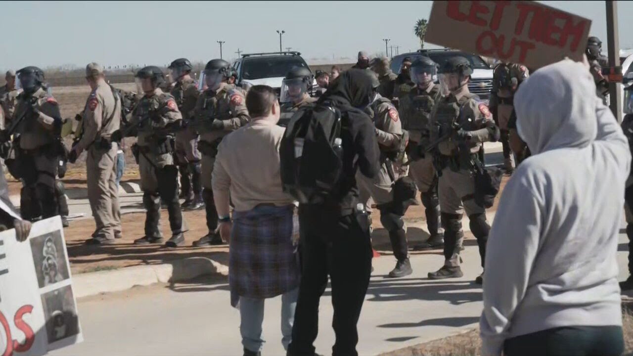 Protestors at Texas immigration facility clash with law enforcement, calling for child's release