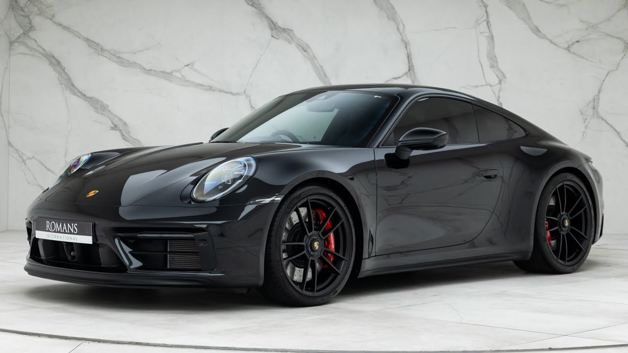 2022 Porsche 911 (992) Carrera 4 GTS - Jet Black Metallic - Walkaround & Interior & Revs