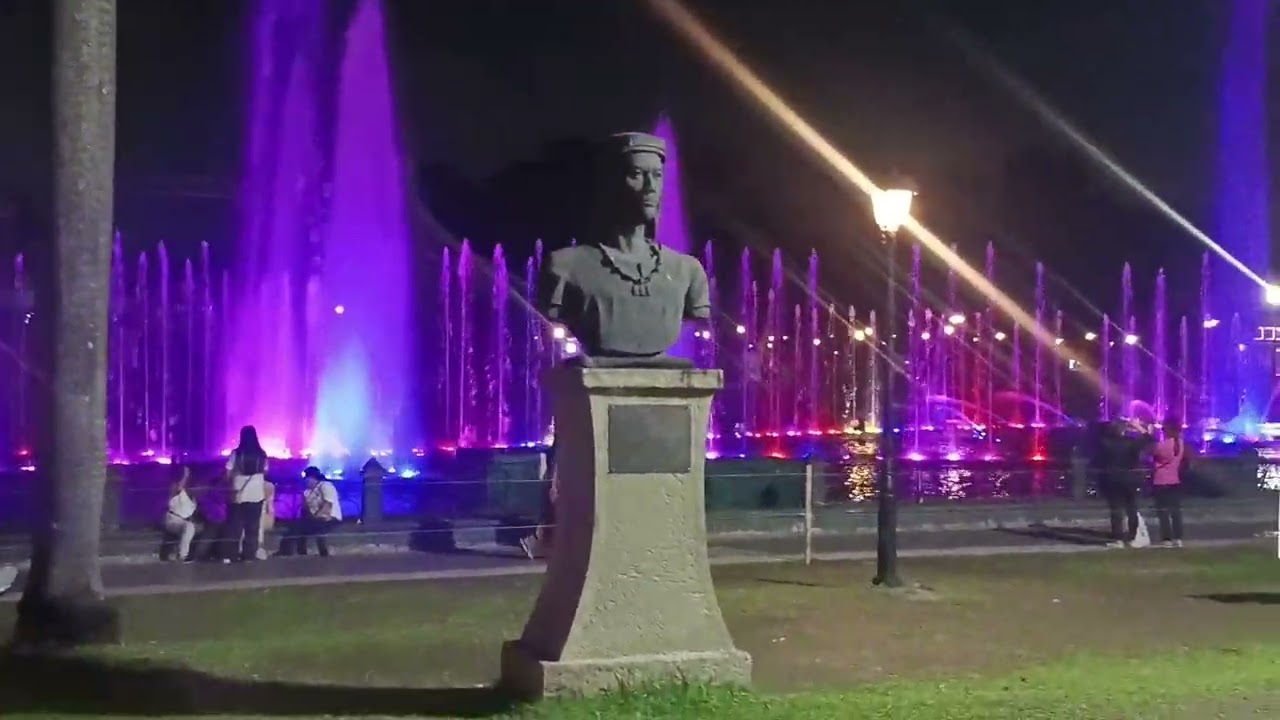 Особенности парка Лунета: Красота, Танцующий фонтан, Водные представления.