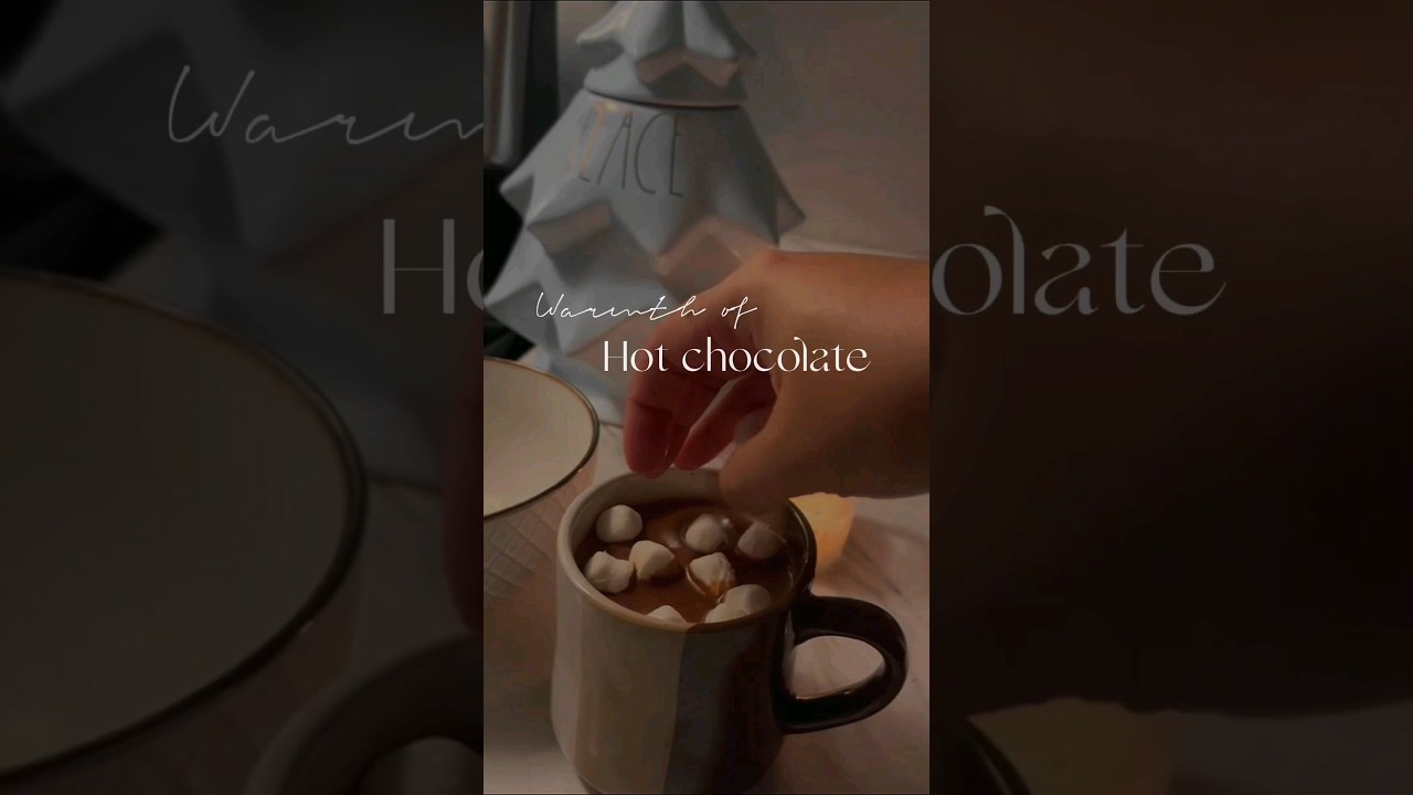 Sipping warmth #hotchoco #cozyvibes  #marshmallowsatisfing #hotchoclate #winterdrinks