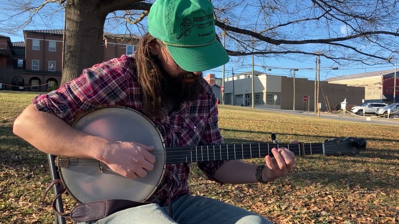 Rabbit in a Log (Key of A) Clawhammer Banjo