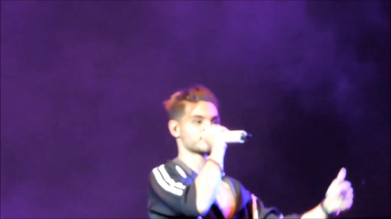 Abraham mateo - Háblame Bajito (Luna Park)