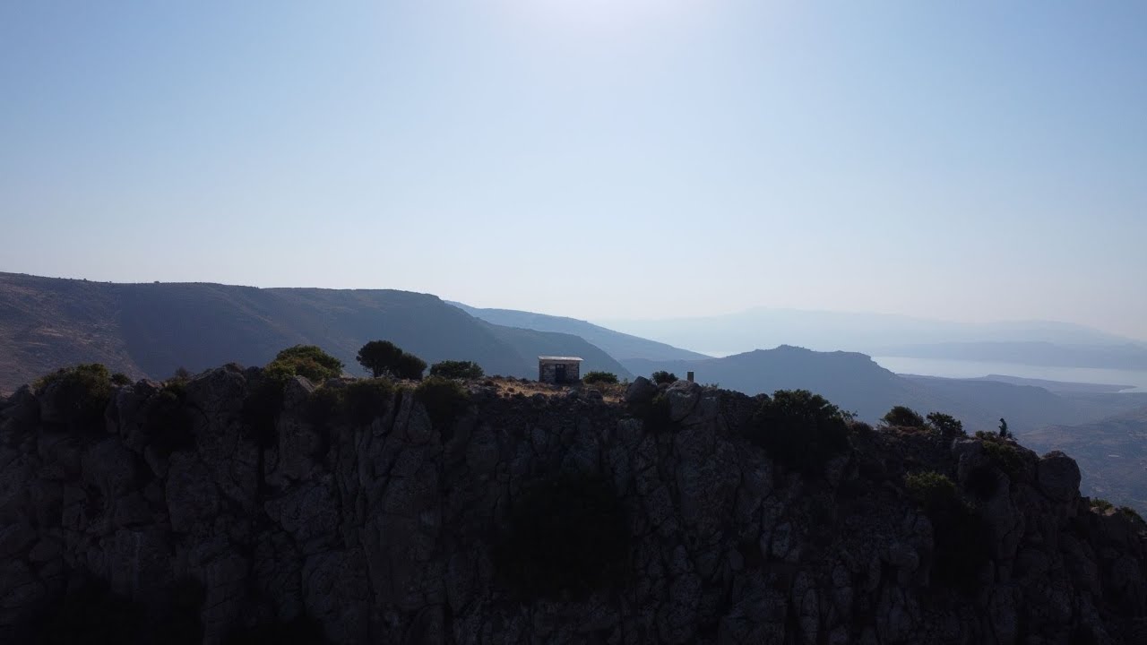 'Αγιος Γεώργιος ''Χαλαντρόκαστρο, περιοχή Καριά'' ('Αγρα Λέσβου)