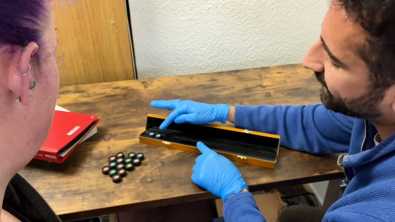 ASMR: Детальная оценка цветового зрения пациента