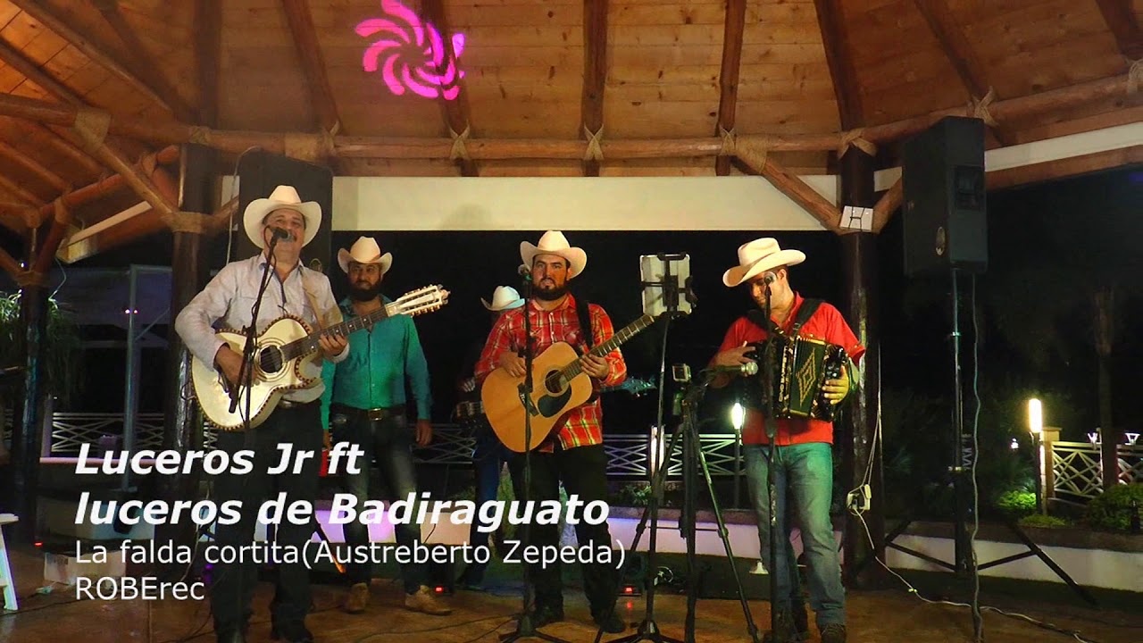 Luceros jr ft Luceros de Badiraguato. La falda cortita
