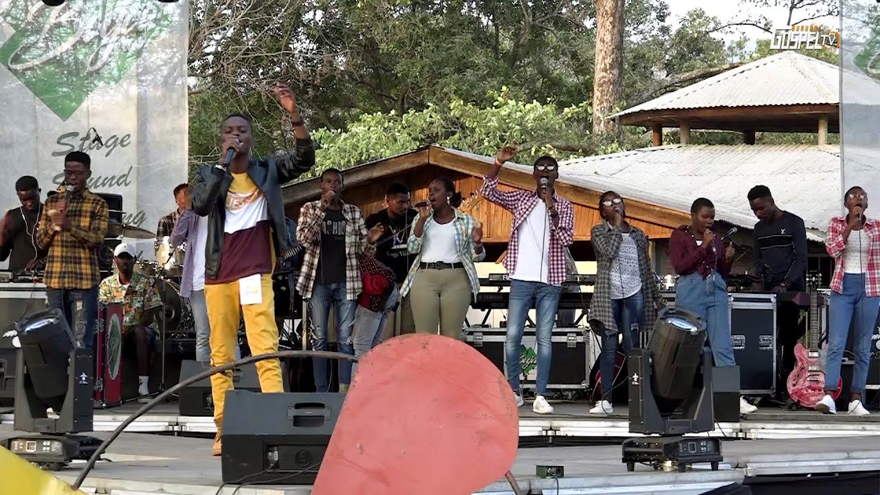 Ndeana Eddy - Icabona/ Ntab'ari twebwe/ Haufananishwi/Sinakosheje performing at PAMOJA FESTIVAL 2021