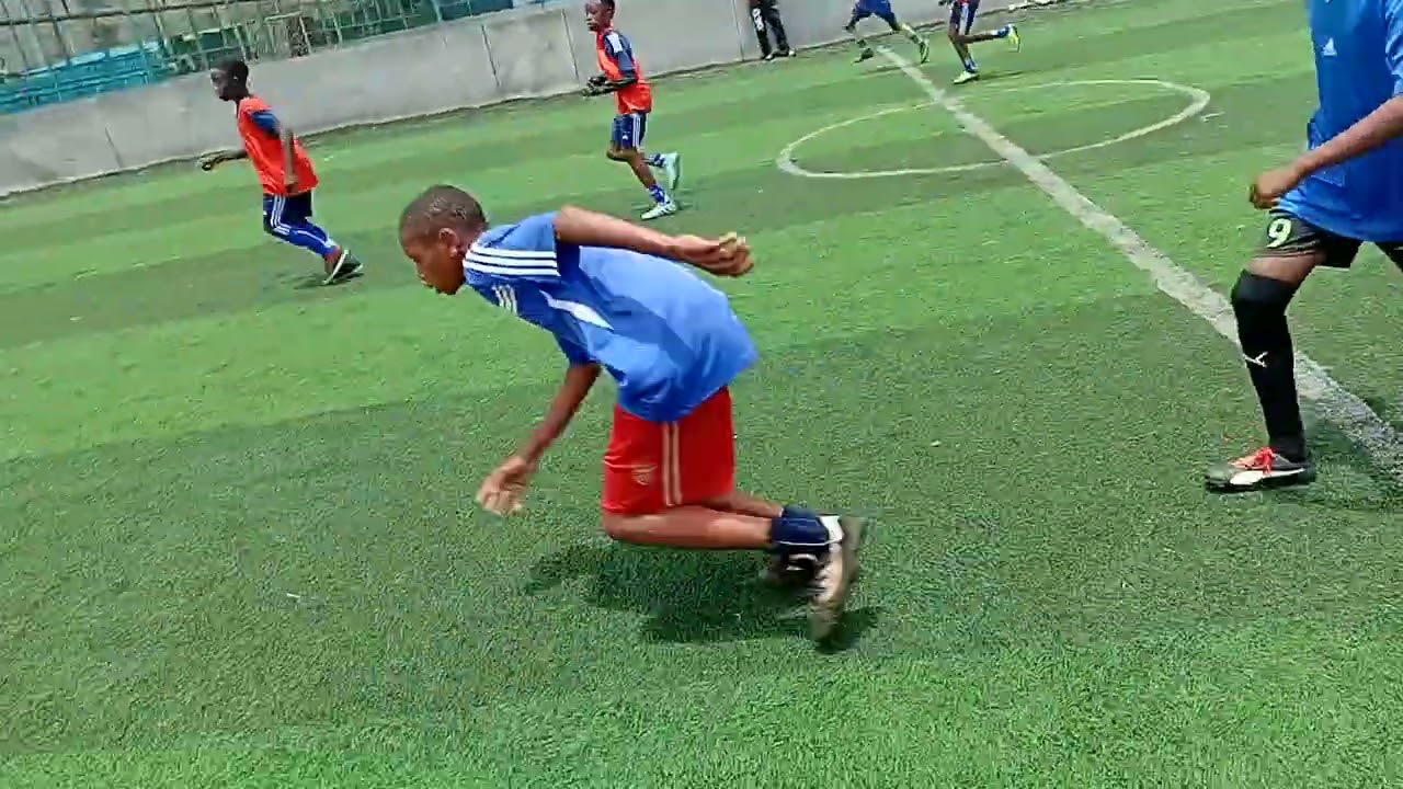 UNDER 11