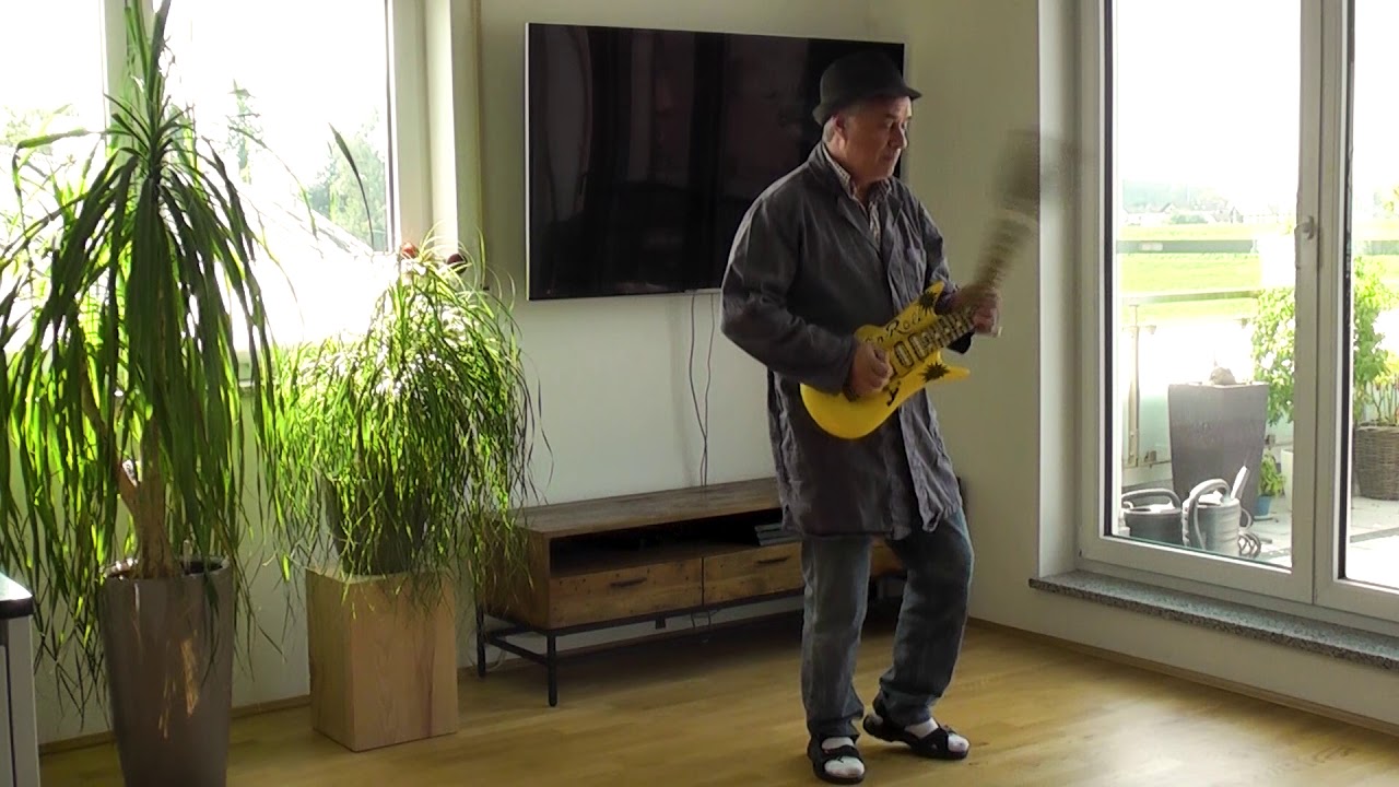 Luftgitarren Unterricht von Woody Meier