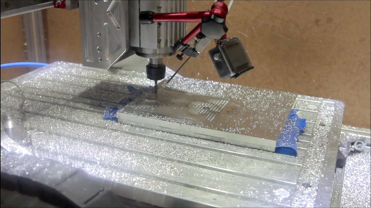 Produktiv Alu Frontplatten herstellen auf der Sorotec Compactline