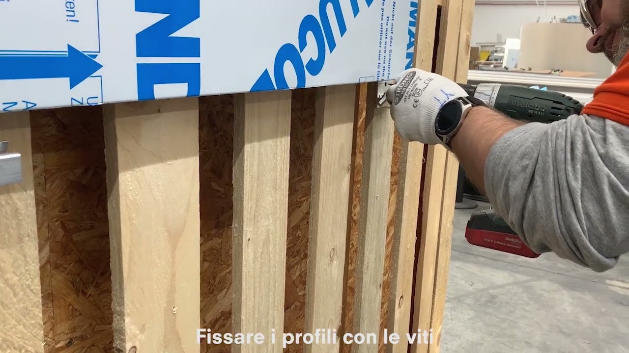 ALUCOBOND EASY FIX - Sistema facilitato di montaggio per facciata ventilata. Layout orizzontale.