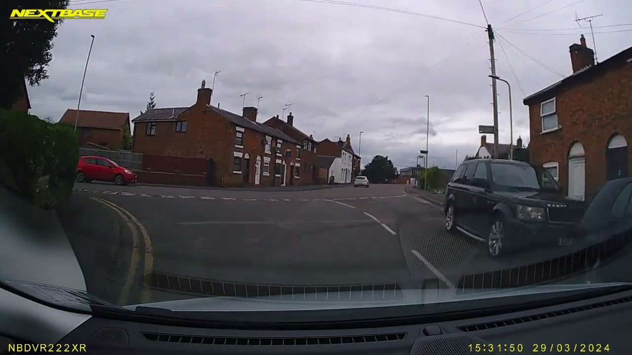 React to other road users