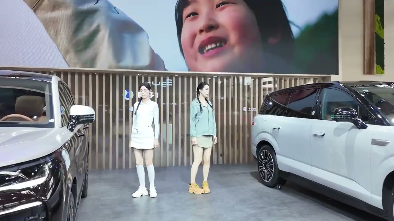 Auto Show Models | Beautiful Chinese Girls