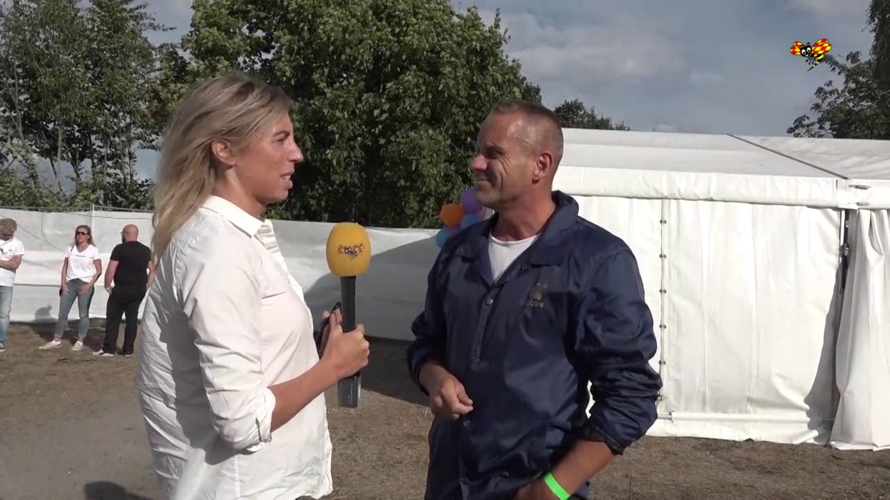 F&auml;rjan-H&aring;kan Hallin konferencier p&aring; SD:s sommarfestival