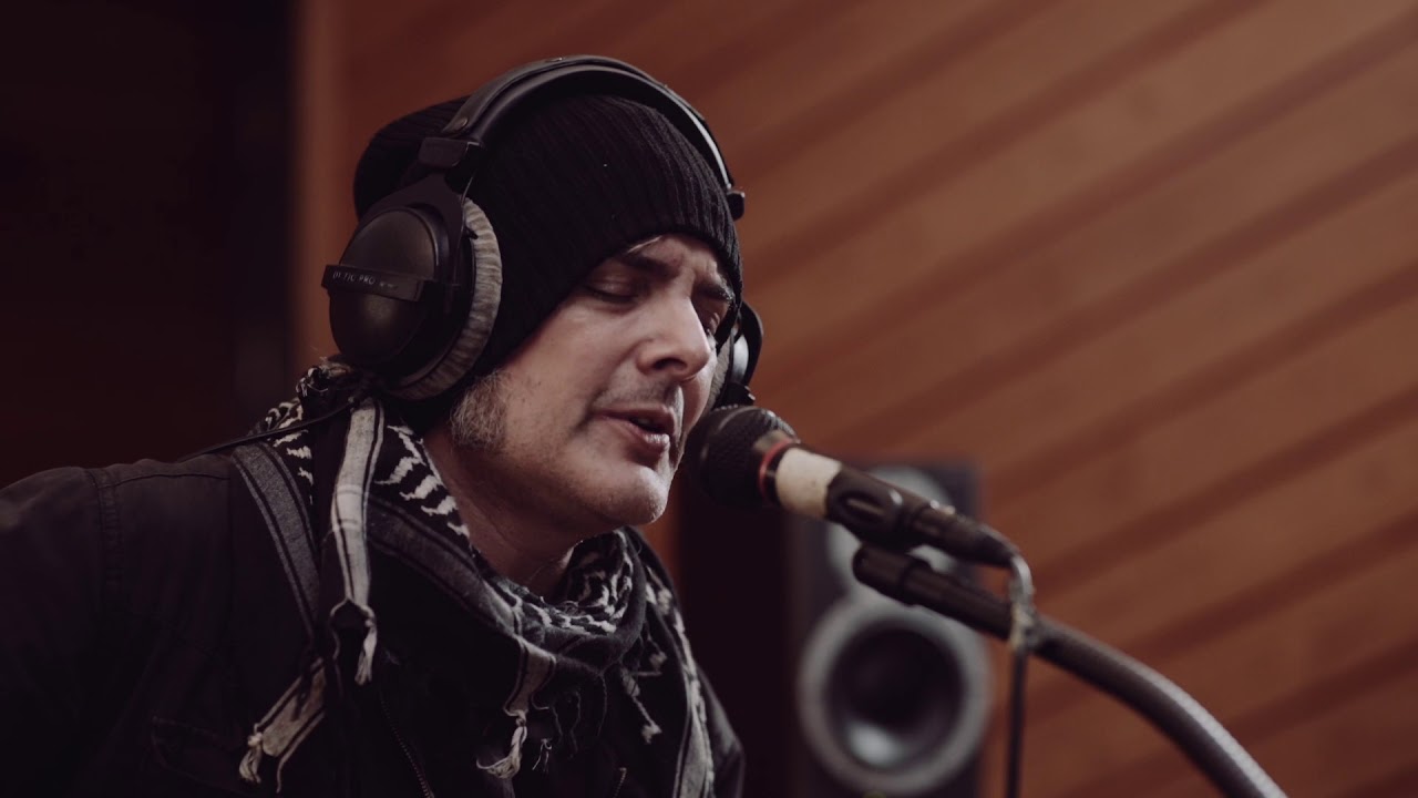 Peter Hayes (Black Rebel Motorcycle Club) - Question of Faith