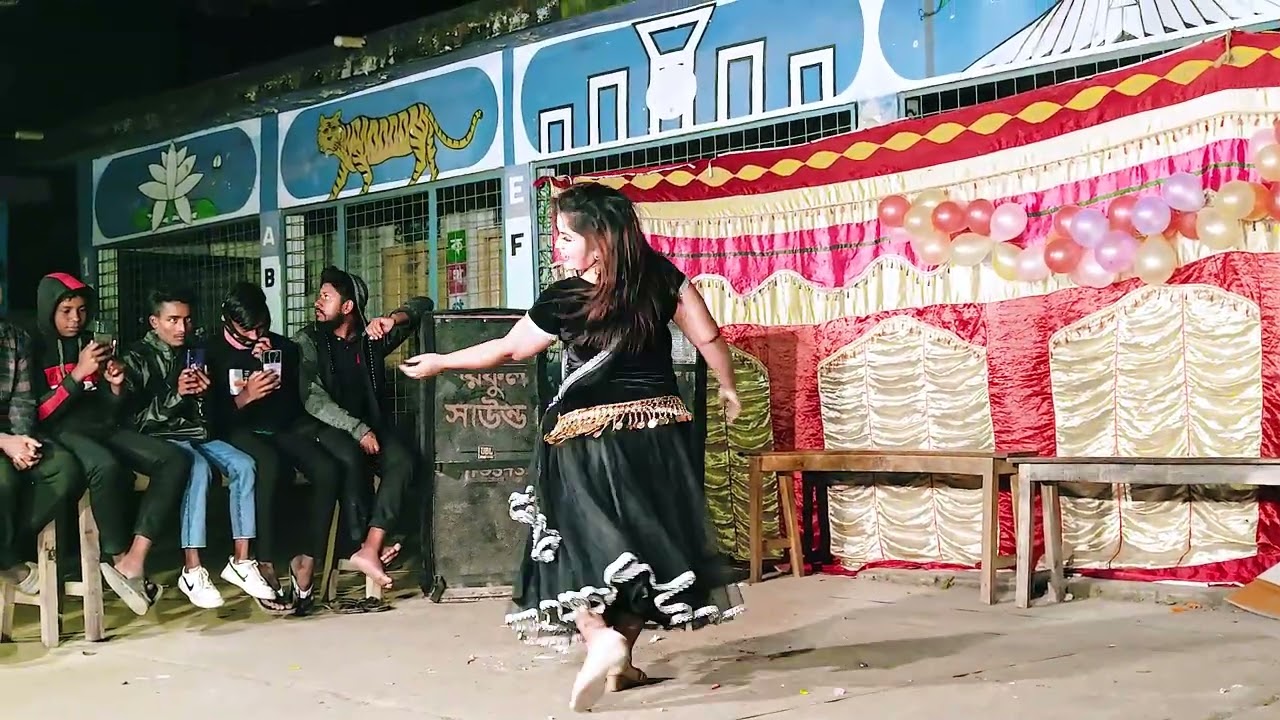 বিয়ে বাড়ির উরাধুরা নাচ | Amm Le Lo Bhojpuri Song | Aam Ke Swad | Bangla Dance | Music Dance Bd