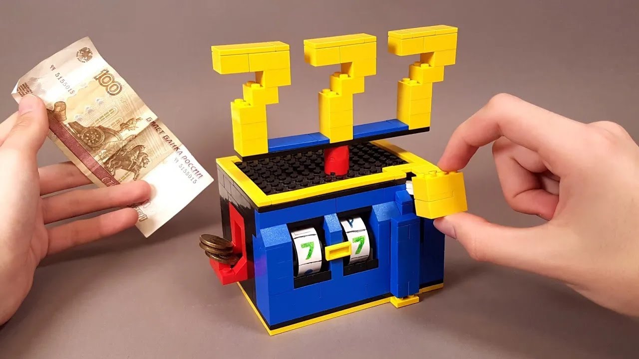 How to make a Lego Slot Machine with Prizes