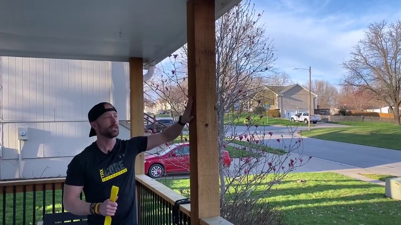 Закрепите свой тренажер TRX Suspension Trainer где угодно!