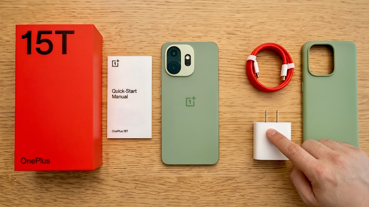 Видео распаковки OnePlus 15T &mdash; самый компактный телефон с батареей на 7500 мАч!
