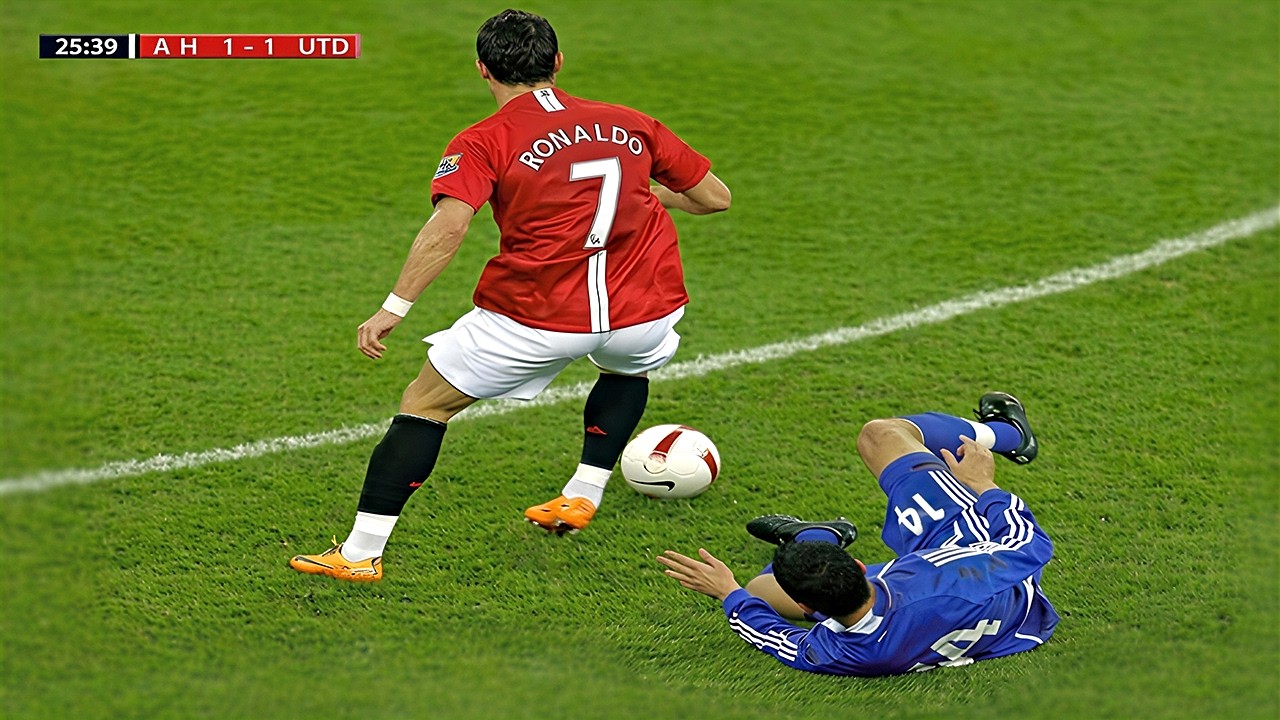 Most Humiliating Skills By Cristiano Ronaldo!