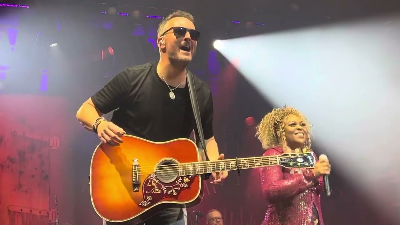 Eric Church “Smoke A Little Smoke” Live at Freedom Mortgage Pavilion