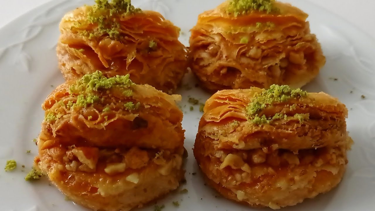 🔊TEK BEZE İLE 40 KATLI DİLBER DUDAĞI BAKLAVA ✅OKLAVASIZ!!! Çıtır Çıtır El Açması Baklava Tarifi 💯