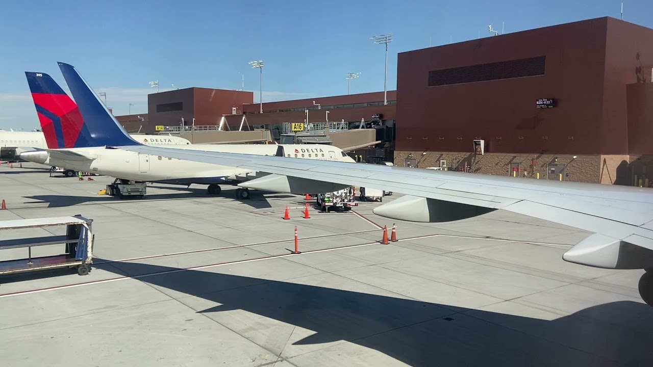 Delta Airlines - Boeing 757-200 - Salt Lake City (SLC) - Pushback and Takeoff