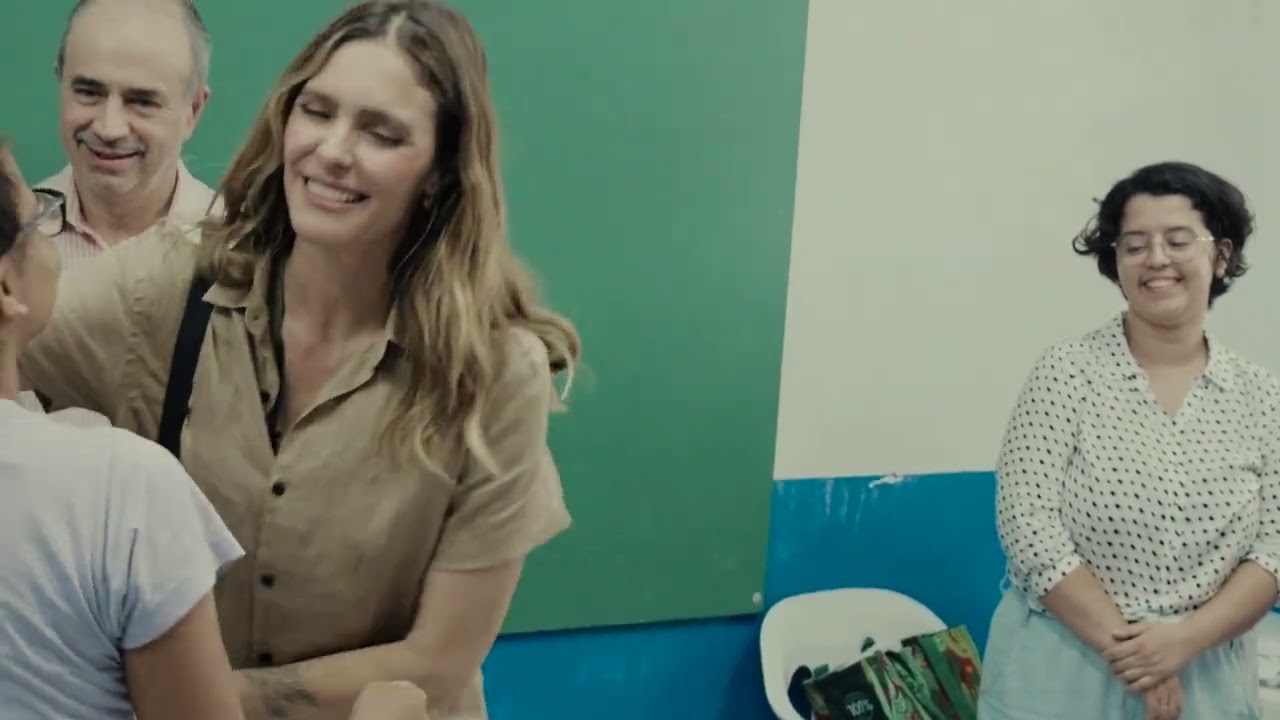 MINHA VIAGEM  FUNDAÇÃO CASA   FERNANDA LIMA COM LEGENDA