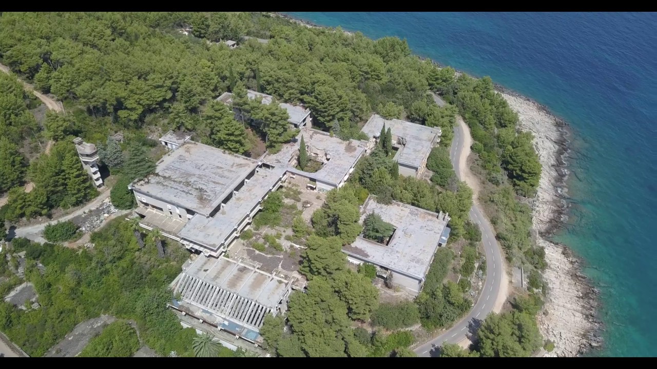 Jelsa - Zencisca (Jelsa & beautifull beaches ) no. 11.