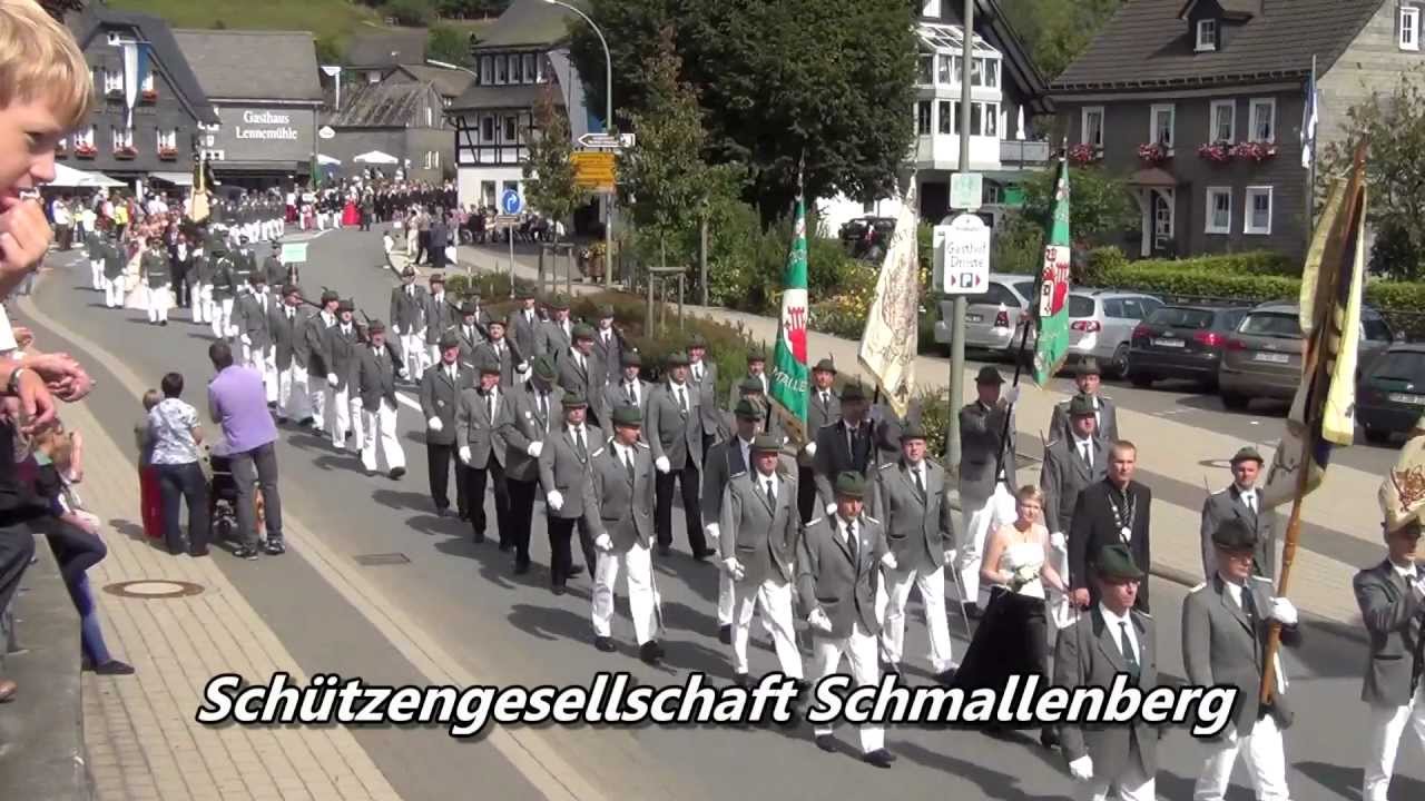 Stadtschützenfest Schmallenberg 2012 in Oberkirchen - Festzug am Sonntag Teil.1
