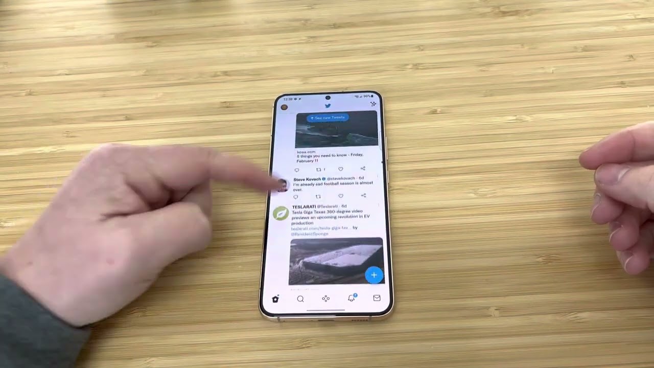 Samsung Galaxy S22 Plus scrolling lag in the Twitter app